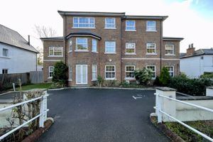 Photo 1- click for photo gallery